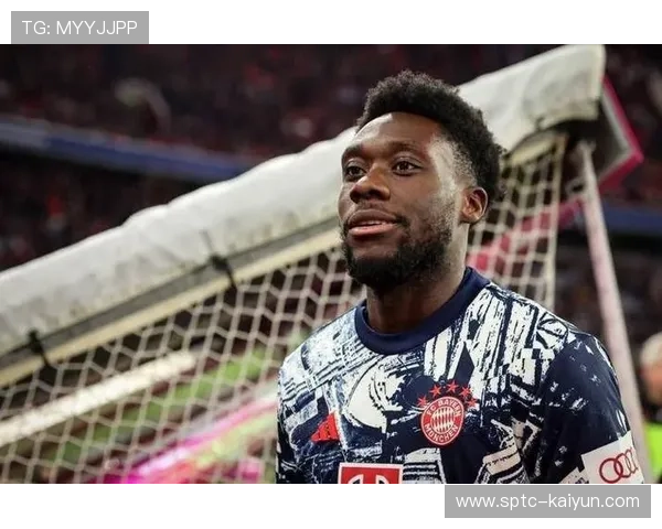 阿方索·戴维斯继续伤缺，拜仁左后卫用人紧张